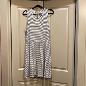 Old Navy Striped dress